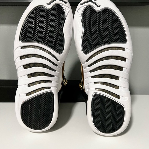 Wmns Air Jordan 12 Retro 'Reptile - Picture 5 of 7